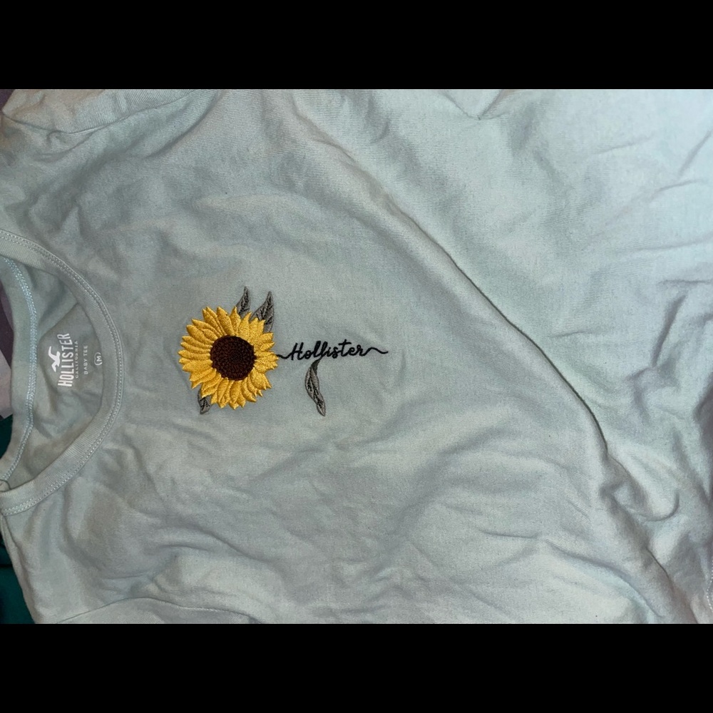 Mint green hollister tee